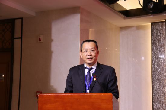 李轩.jpg